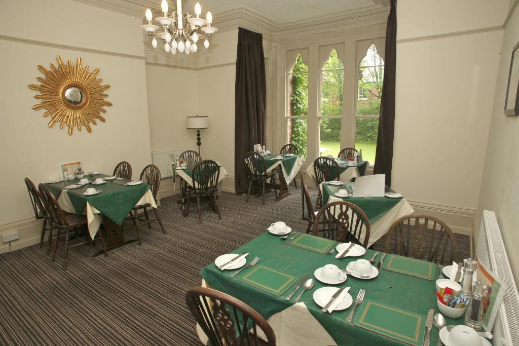 Cliff Lawn Hotel Leeds  Eksteriør billede