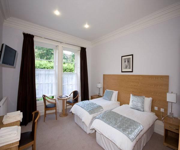 Cliff Lawn Hotel Leeds  Eksteriør billede
