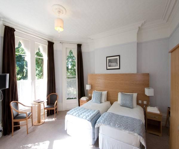 Cliff Lawn Hotel Leeds  Eksteriør billede
